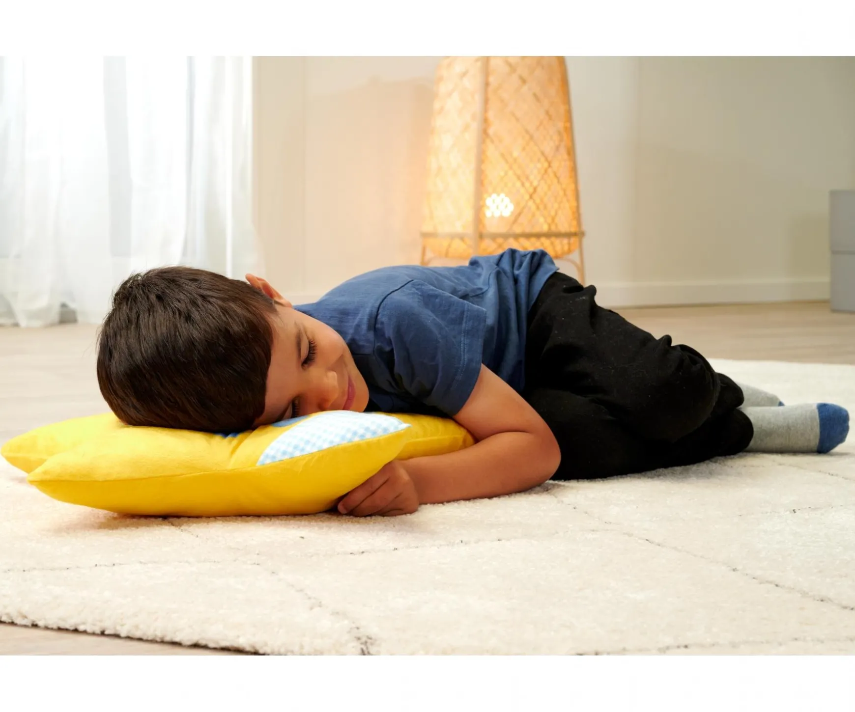 Coussin étoile en peluche KiKANiNCHEN
