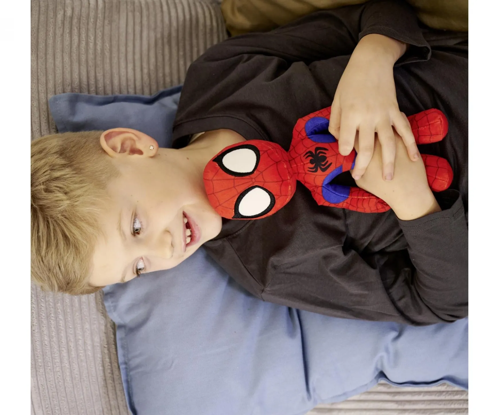 Disney - Spidey w/GID Eyes (25cm)